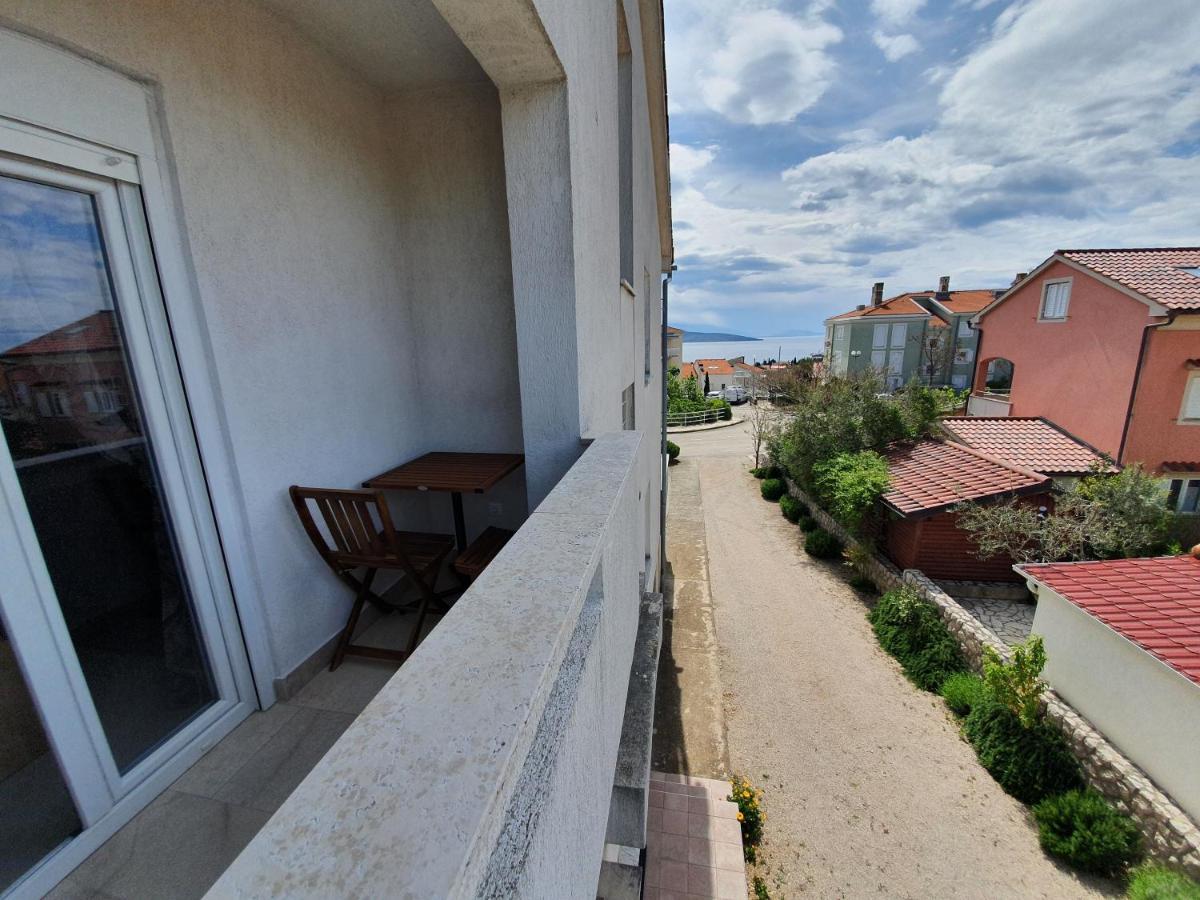 Apartmani Bozic-Tokic Krk Town Eksteriør billede