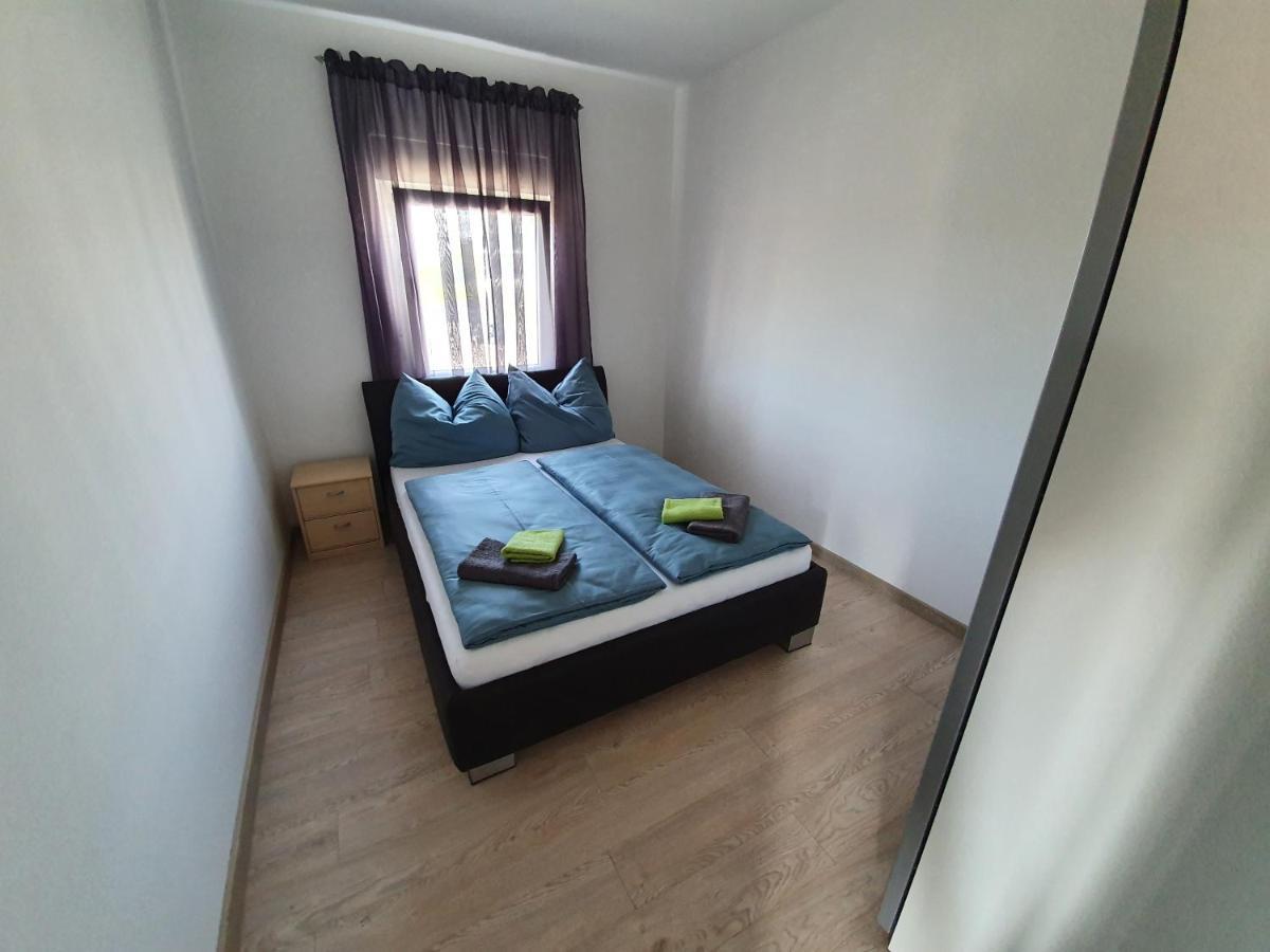 Apartmani Bozic-Tokic Krk Town Eksteriør billede