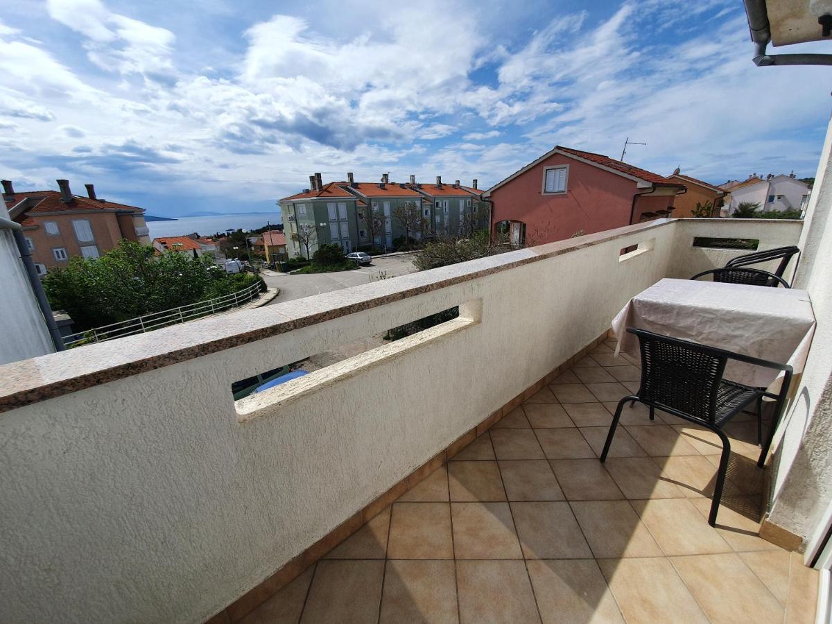 Apartmani Bozic-Tokic Krk Town Eksteriør billede